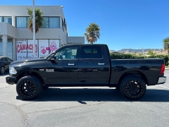 Used 2017  Ram 1500 4WD Crew Cab SLT at Camacho Mitsubishi near Palmdale&comma; CA