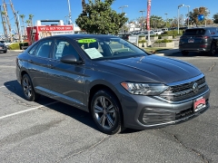  2024 Volkswagen Jetta SE Auto at Camacho Mitsubishi near Palmdale&comma; CA