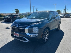 New 2026  Mitsubishi Outlander SE FWD at Camacho Mitsubishi near Palmdale&comma; CA