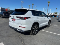 New 2026  Mitsubishi Outlander FWD at Camacho Mitsubishi near Palmdale&comma; CA