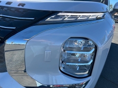 New 2025  Mitsubishi Outlander Plug-In Hybrid SE S-AWC at Camacho Mitsubishi near Palmdale, CA