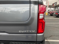 Used 2021 Chevrolet Silverado 1500 2WD Crew Cab 147" Custom at Camacho Mitsubishi near Palmdale, CA