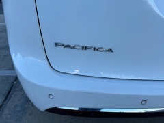Used 2023  Chrysler Pacifica Touring L FWD at Camacho Mitsubishi near Palmdale&comma; CA