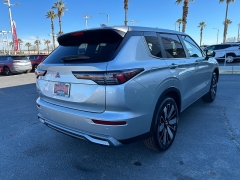 New 2026  Mitsubishi Outlander FWD at Camacho Mitsubishi near Palmdale&comma; CA
