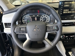 New 2025  Mitsubishi Outlander SE FWD at Camacho Mitsubishi near Palmdale, CA