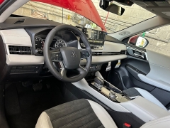 New 2025  Mitsubishi Outlander SE FWD at Camacho Mitsubishi near Palmdale, CA