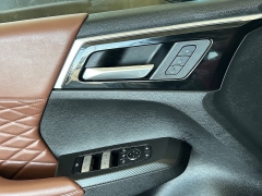 Used 2025  Mitsubishi Outlander SEL FWD at Camacho Mitsubishi near Palmdale&comma; CA