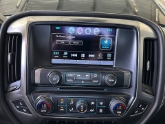 Used 2019  Chevrolet Silverado 2500HD 4WD Crew Cab 153&period;7" LTZ at Camacho Mitsubishi near Palmdale&comma; CA