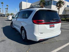 Used 2022  Chrysler Pacifica Touring L FWD at Camacho Mitsubishi near Palmdale&comma; CA