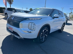 Used 2023  Mitsubishi Outlander Plug-In Hybrid SE S-AWC at Camacho Mitsubishi near Palmdale, CA