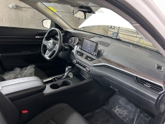 Used 2025  Nissan Altima SV FWD at Camacho Mitsubishi near Palmdale&comma; CA