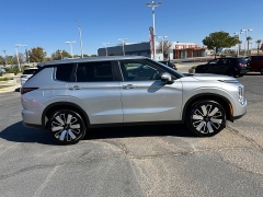 New 2025  Mitsubishi Outlander SE FWD at Camacho Mitsubishi near Palmdale, CA