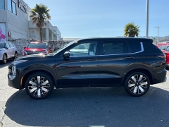 New 2026  Mitsubishi Outlander SE FWD at Camacho Mitsubishi near Palmdale&comma; CA