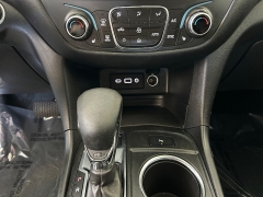 Used 2024  Chevrolet Equinox AWD 4dr LT w&sol;1LT at Camacho Mitsubishi near Palmdale&comma; CA