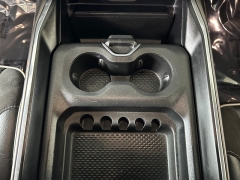 Used 2024  Ram 1500 2WD Laramie Crew Cab 5'7" Box at Camacho Mitsubishi near Palmdale&comma; CA