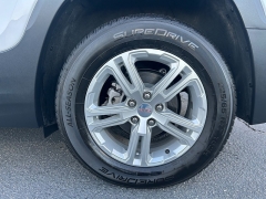 Used 2024  GMC Terrain FWD 4dr SLE at Camacho Mitsubishi near Palmdale&comma; CA