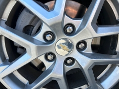 Used 2024  Chevrolet Equinox AWD 4dr LT w&sol;1LT at Camacho Mitsubishi near Palmdale&comma; CA