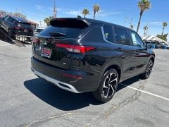 Used 2024  Mitsubishi Outlander SE FWD at Camacho Mitsubishi near Palmdale&comma; CA