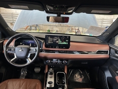 Used 2025  Mitsubishi Outlander SEL FWD at Camacho Mitsubishi near Palmdale&comma; CA