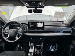 Used 2025  Mitsubishi Outlander SE FWD at Camacho Mitsubishi near Palmdale&comma; CA