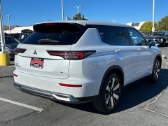 New 2026  Mitsubishi Outlander SE FWD at Camacho Mitsubishi near Palmdale&comma; CA