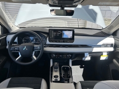New 2026  Mitsubishi Outlander SE FWD at Camacho Mitsubishi near Palmdale&comma; CA
