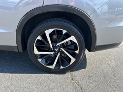 Used 2024  Mitsubishi Outlander SE FWD at Camacho Mitsubishi near Palmdale&comma; CA