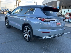 New 2026  Mitsubishi Outlander SE FWD at Camacho Mitsubishi near Palmdale&comma; CA