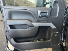 Used 2019  Chevrolet Silverado 2500HD 4WD Crew Cab 153&period;7" LTZ at Camacho Mitsubishi near Palmdale&comma; CA