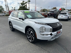  2024 Mitsubishi Outlander SE S-AWC at Camacho Mitsubishi near Palmdale&comma; CA
