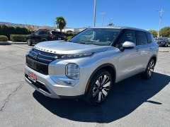 New 2026  Mitsubishi Outlander SE FWD at Camacho Mitsubishi near Palmdale&comma; CA