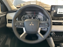 New 2026  Mitsubishi Outlander SE FWD at Camacho Mitsubishi near Palmdale&comma; CA