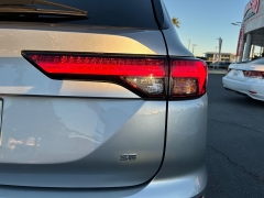 Used 2024  Mitsubishi Outlander SE FWD at Camacho Mitsubishi near Palmdale&comma; CA