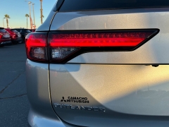 Used 2024  Mitsubishi Outlander SE FWD at Camacho Mitsubishi near Palmdale&comma; CA