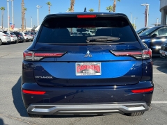 New 2025  Mitsubishi Outlander SE FWD at Camacho Mitsubishi near Palmdale, CA