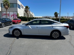 Used 2024  Nissan Altima 2&period;5 SV Sedan at Camacho Mitsubishi near Palmdale&comma; CA