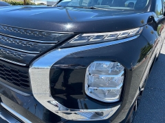 Used 2024  Mitsubishi Outlander SE FWD at Camacho Mitsubishi near Palmdale&comma; CA