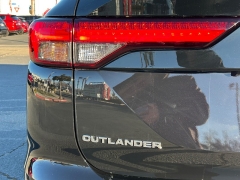 New 2025 Mitsubishi Outlander Plug-In Hybrid ES S-AWC at Camacho Mitsubishi near Palmdale, CA