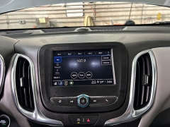 Used 2024  Chevrolet Equinox AWD 4dr LT w&sol;1LT at Camacho Mitsubishi near Palmdale&comma; CA