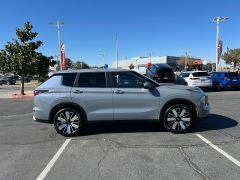 New 2026  Mitsubishi Outlander SE FWD at Camacho Mitsubishi near Palmdale&comma; CA