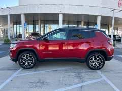 Used 2025  Jeep Compass Limited 4x4 at Camacho Mitsubishi near Palmdale&comma; CA