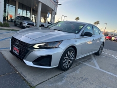 Used 2024  Nissan Altima 2&period;5 SV Sedan at Camacho Mitsubishi near Palmdale&comma; CA