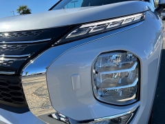 New 2025 Mitsubishi Outlander Plug-In Hybrid SE S-AWC at Camacho Mitsubishi near Palmdale, CA