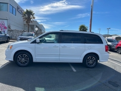 Used 2017  Dodge Grand Caravan 4d Wagon SXT at Camacho Mitsubishi near Palmdale&comma; CA