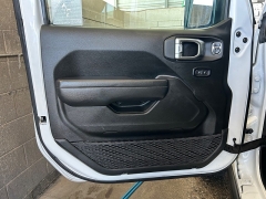 Used 2025  Jeep Wrangler Willys 4 Door 4x4 at Camacho Mitsubishi near Palmdale&comma; CA
