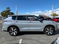 New 2025 Mitsubishi Outlander SE FWD w/Tech Pkg at Camacho Mitsubishi near Palmdale, CA