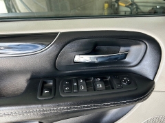 Used 2017  Dodge Grand Caravan 4d Wagon SXT at Camacho Mitsubishi near Palmdale&comma; CA