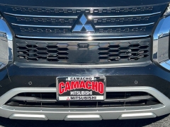 Used 2024  Mitsubishi Outlander SE Black Edition S-AWC at Camacho Mitsubishi near Palmdale&comma; CA