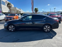 Used 2021  Nissan Altima 2.5 SV Sedan at Camacho Mitsubishi near Palmdale, CA