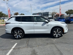 New 2026  Mitsubishi Outlander Plug-In Hybrid SE S-AWC at Camacho Mitsubishi near Palmdale&comma; CA